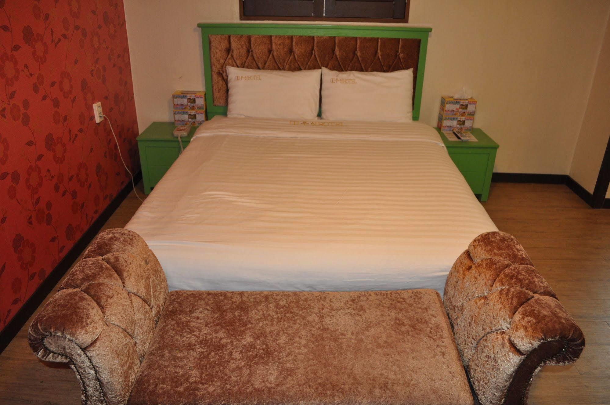 Goodstay Woosin Hotel Jeonju Εξωτερικό φωτογραφία